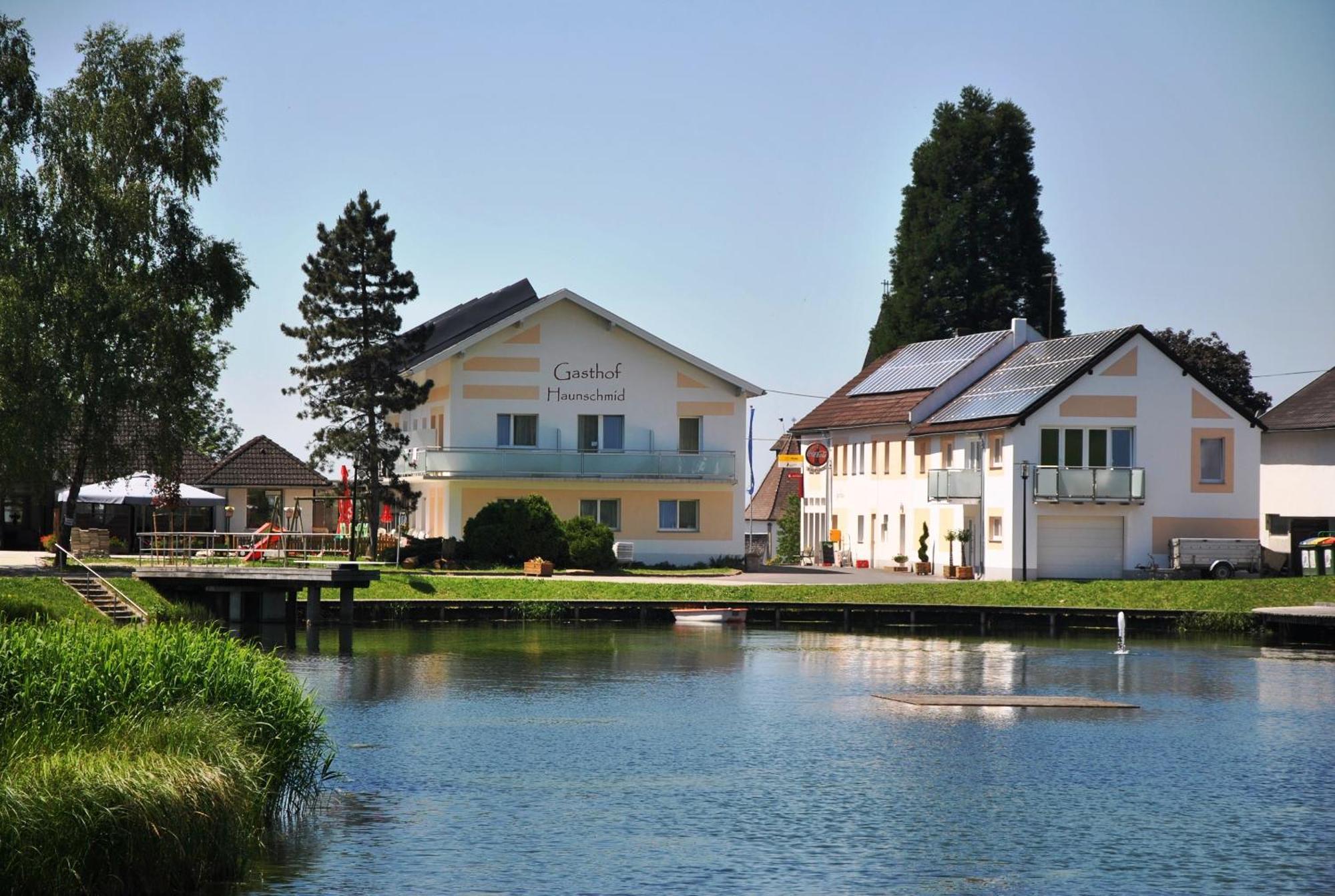 Gasthof Und Pension Haunschmid Rechberg Exterior foto